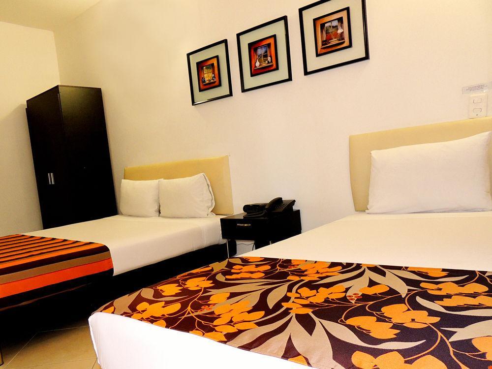 Hotel Quinta Avenida Cúcuta Buitenkant foto