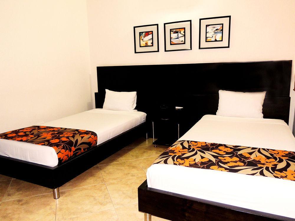 Hotel Quinta Avenida Cúcuta Buitenkant foto