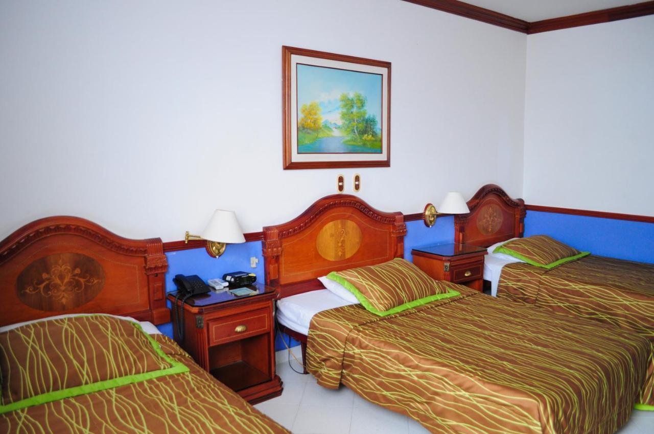 Hotel Quinta Avenida Cúcuta Buitenkant foto