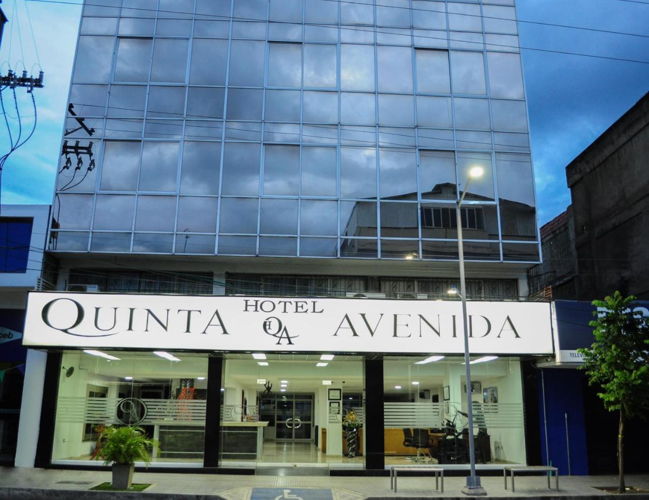 Hotel Quinta Avenida Cúcuta Buitenkant foto